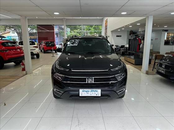 FIAT TORO 1.3 TURBO 270 FLEX FREEDOM AT6 FIAT TORO 1.3 TURBO 270 FLEX FREEDOM AT6